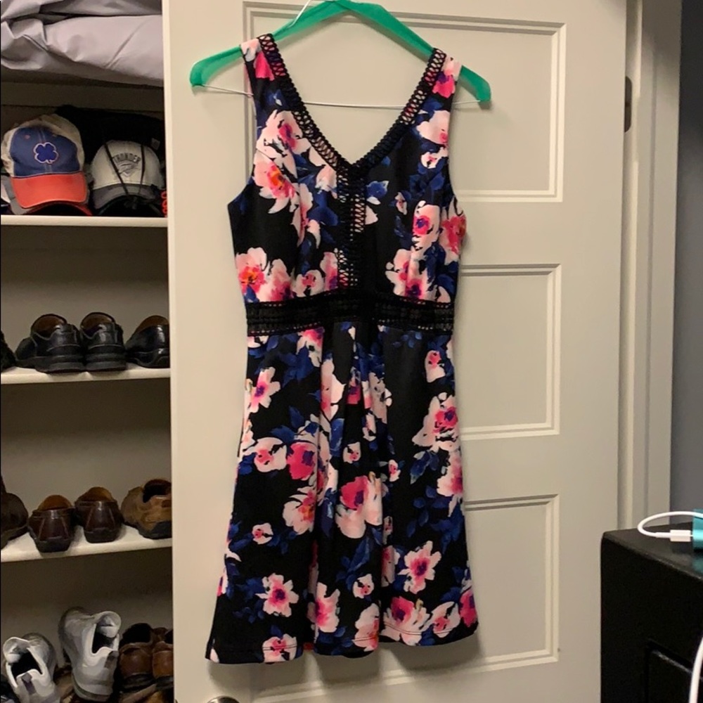 I.N. San Francisco Junior Floral Print Dress SZ 7